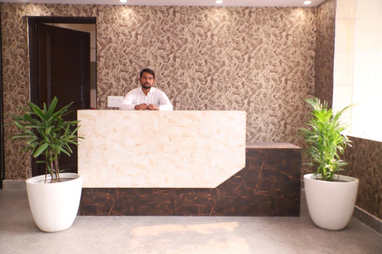 Lyf Corporate Suites - Noida Sector 19 Exterior foto